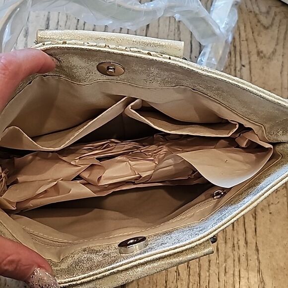 Metallic silver gold shoulder bag NWT T shirt & Jeans - Picture 5 of 10